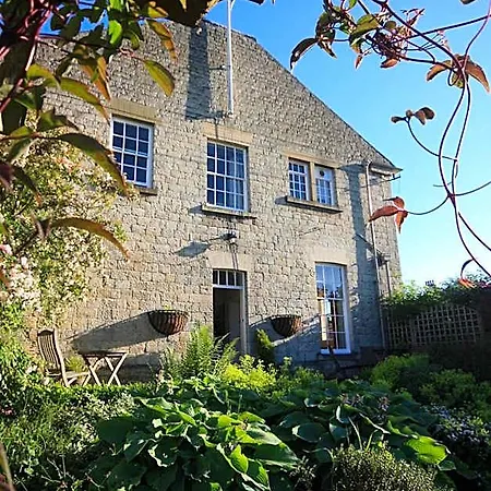 Worsley Arms Hotel