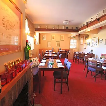 Worsley Arms Hotel 3*
